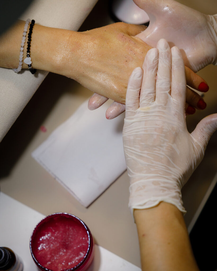 Manicure de Cuidado Bio Sculpture , imagem 3